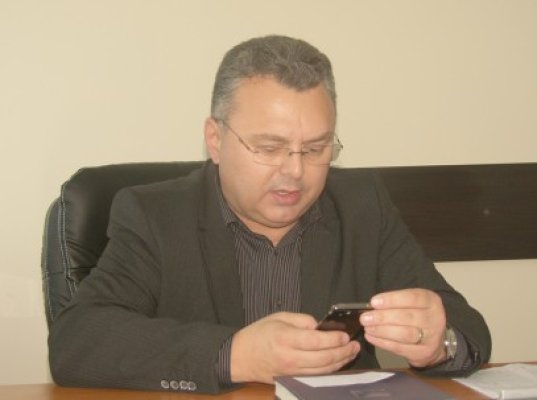 Dragomir: Guvernul Ponta confundă rectificarea bugetară cu prognozele pozitive privind creşterea economică